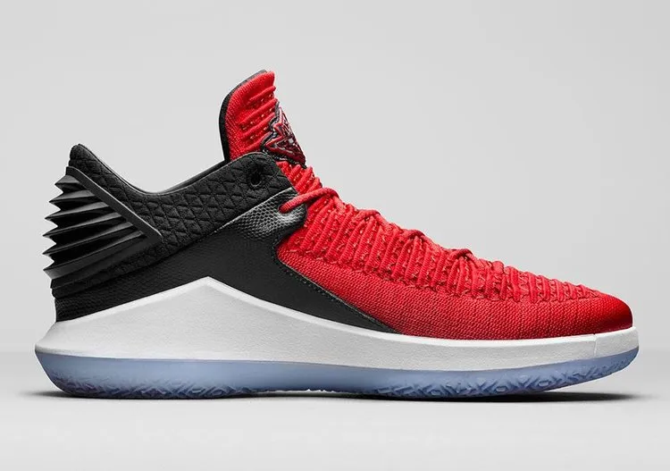 Air Jordan 32 Low Win Like 96 Sneakers, Red