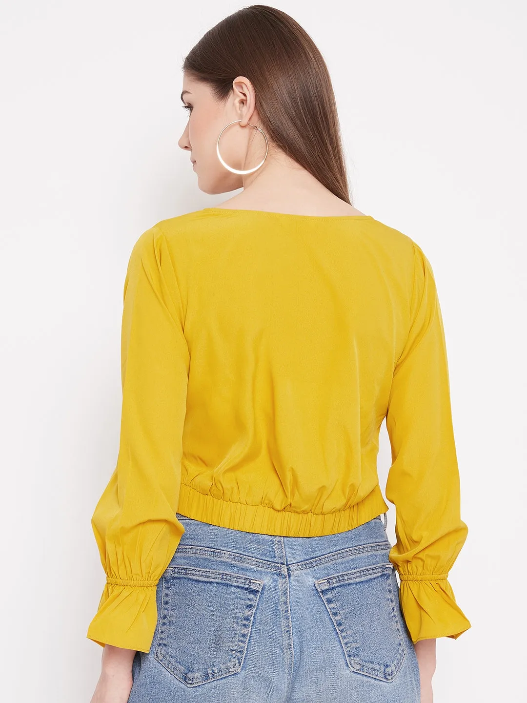 Berrylush Women Solid Yellow V-Neck Front Twisted Crop Top