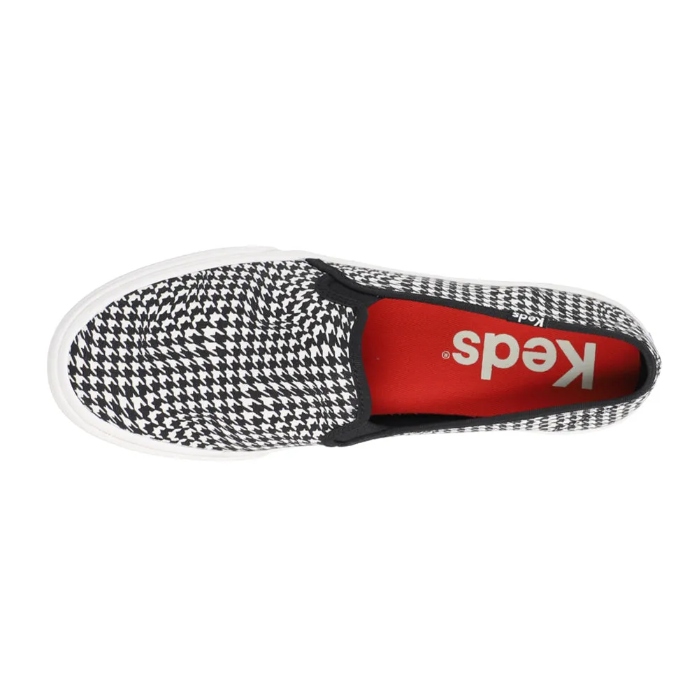 Double Decker Warped Houndstooth Lace Up Sneakers