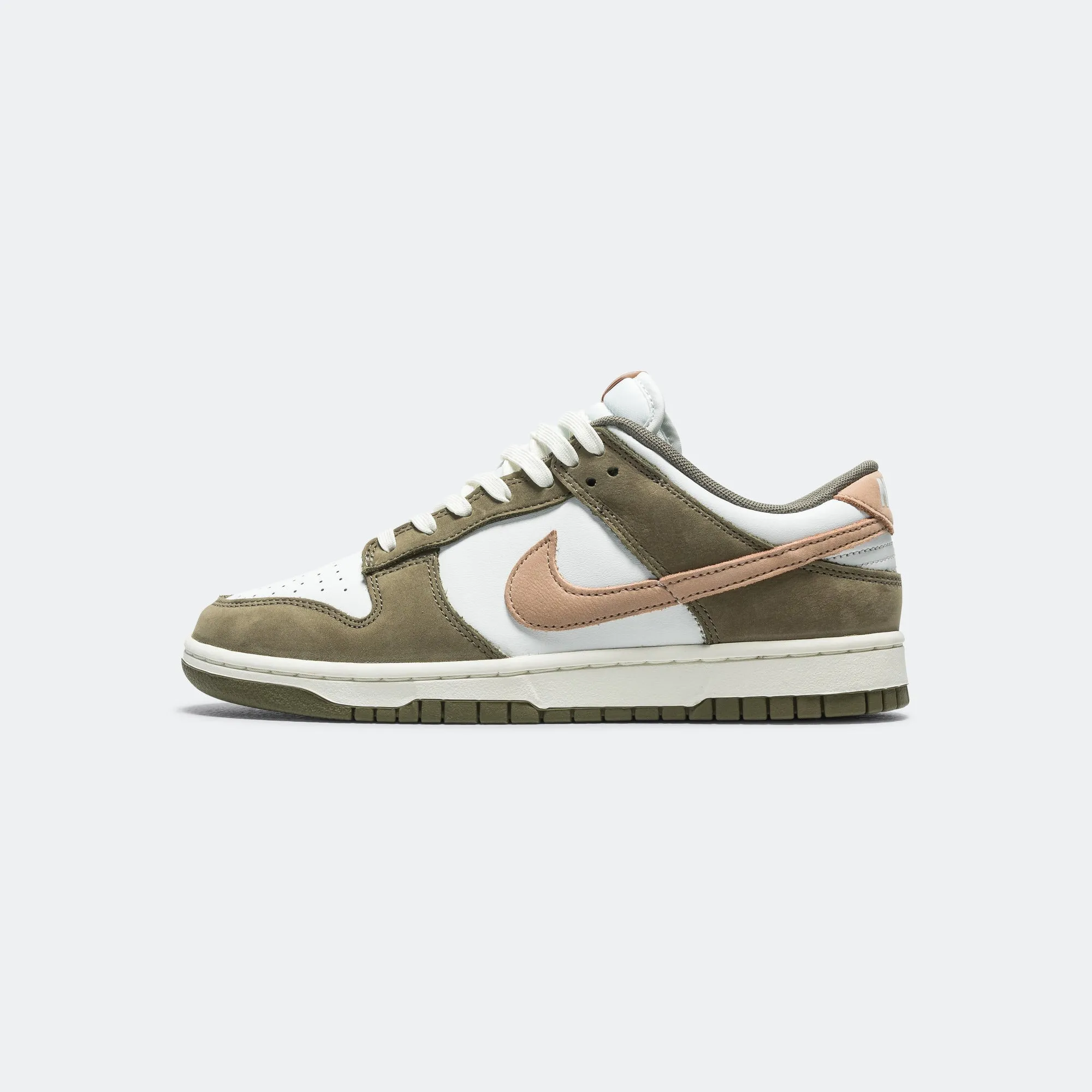 Dunk Low Retro PRM - Medium Olive/Hemp-Summit White