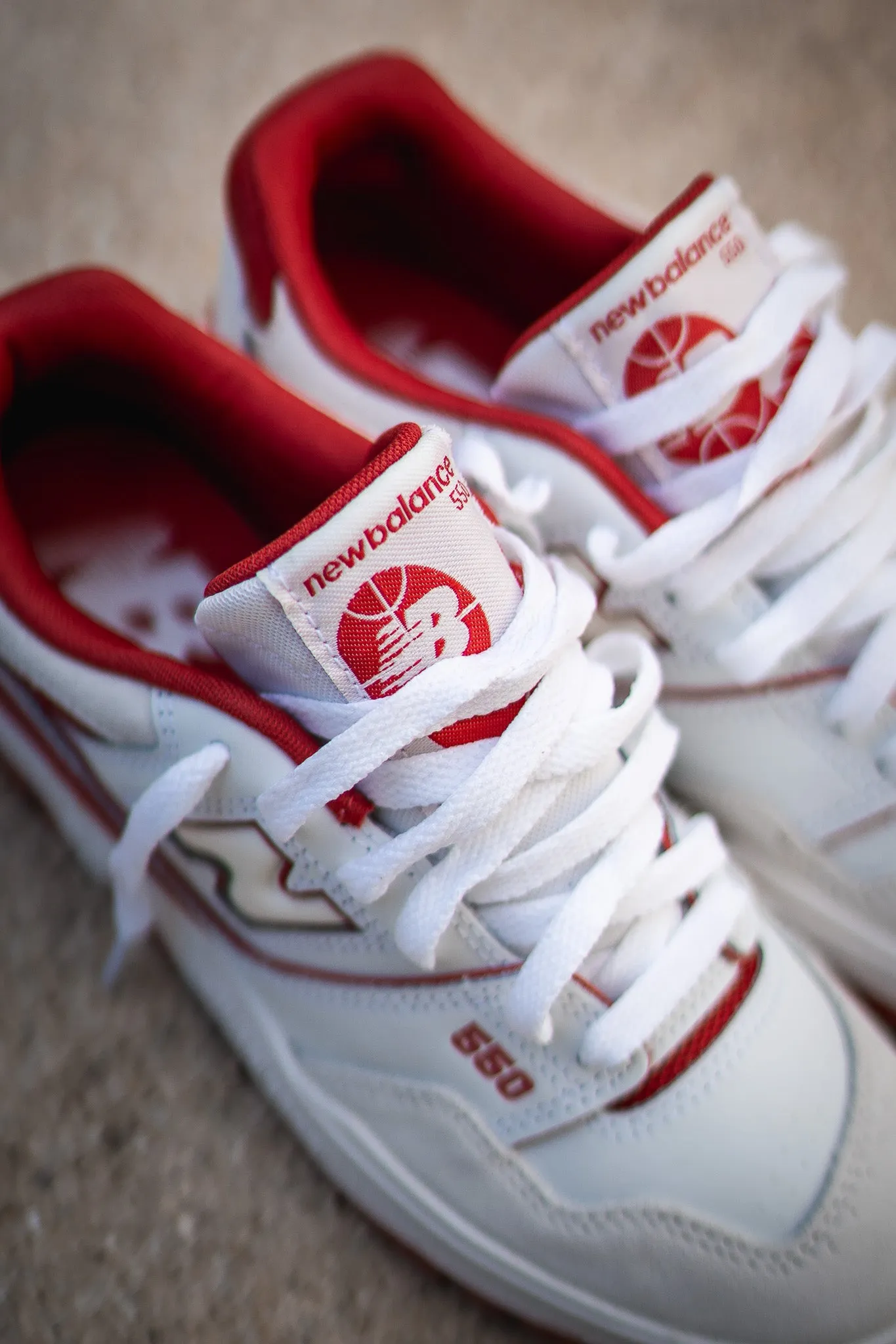 GRADESCHOOL New Balance 550 (White/Red) - GSB550TF