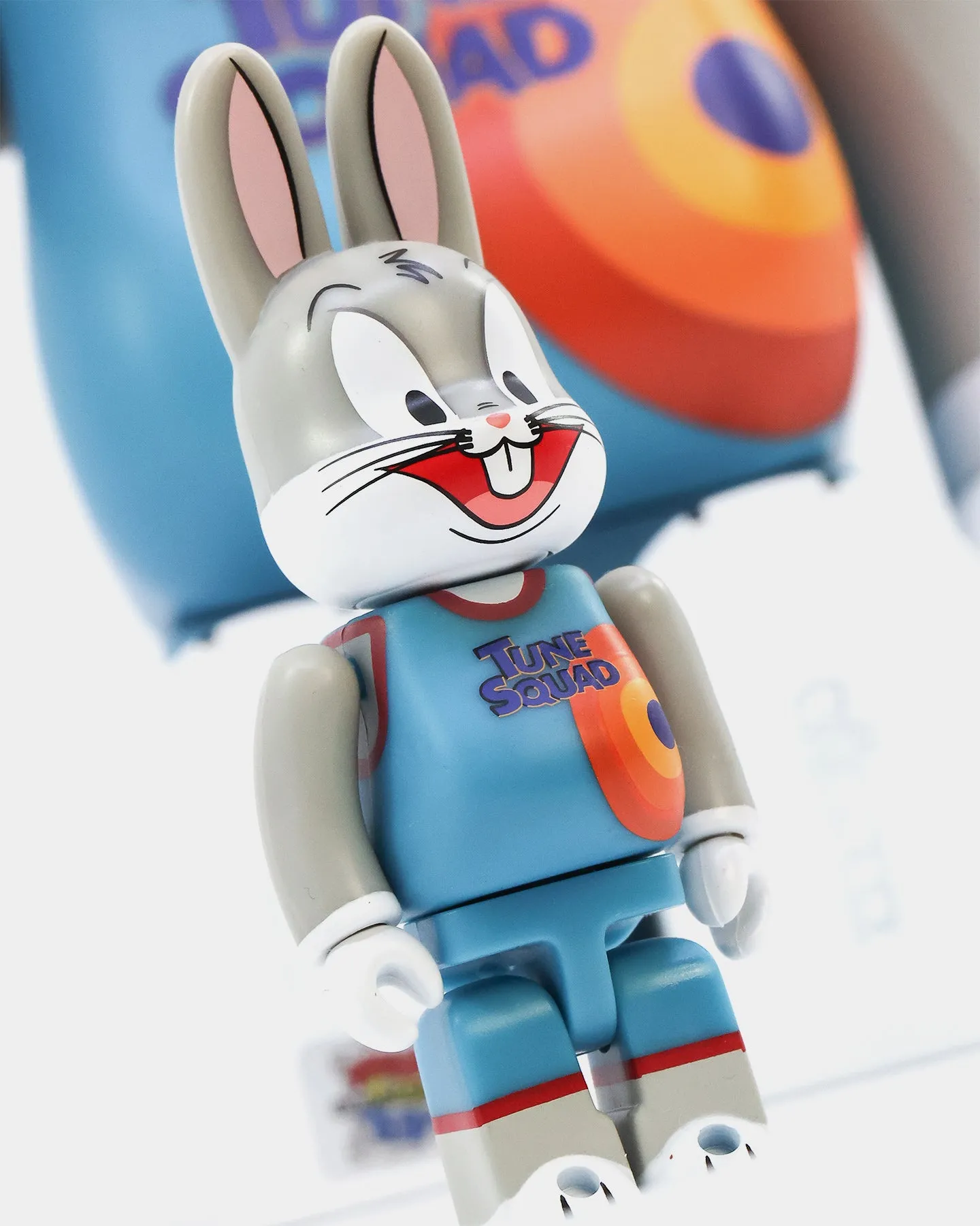 Medicom Toy Be@rbrick X Space Jam Bugs Bunny 100% & 400% Collectible Set Multi-coloured