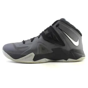 NIKE  LEBRON ZOOM SOLDIER 7