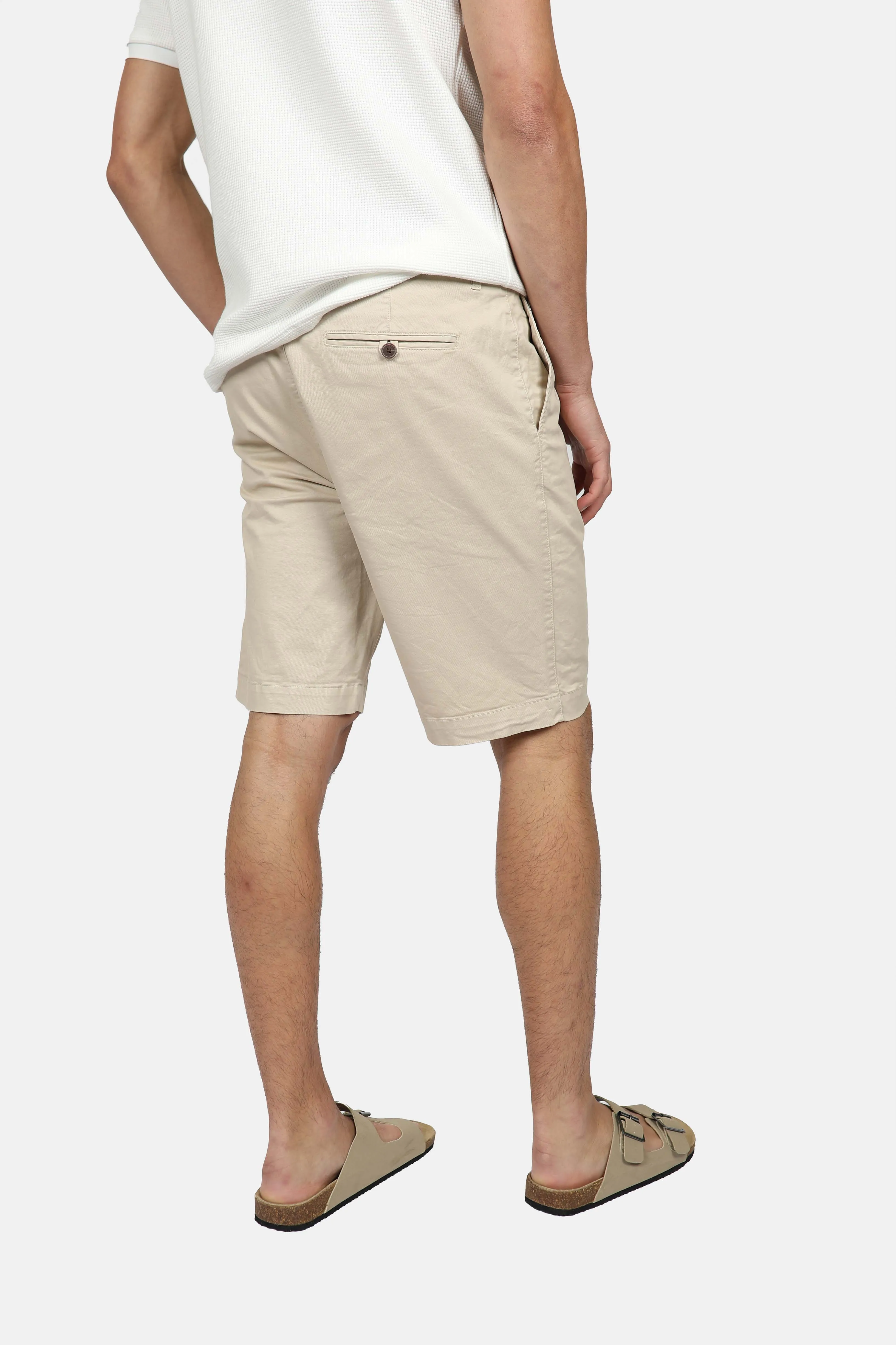 Relaxed Fit Pebble Chino Short